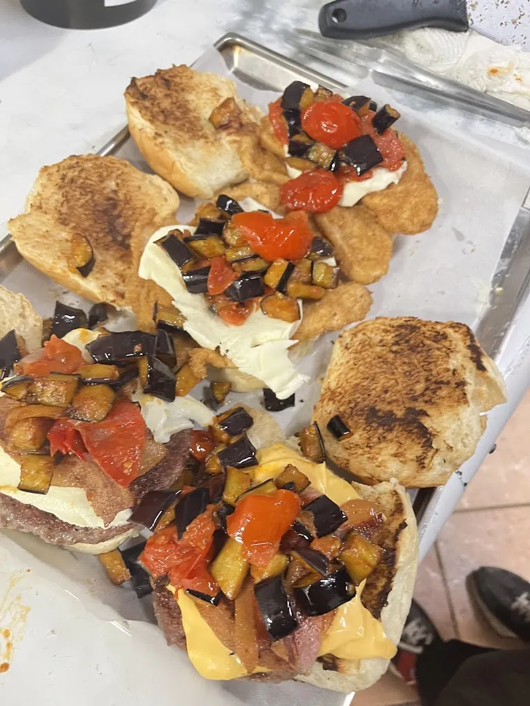 SPACCAFAME restaurant in Chiaiano