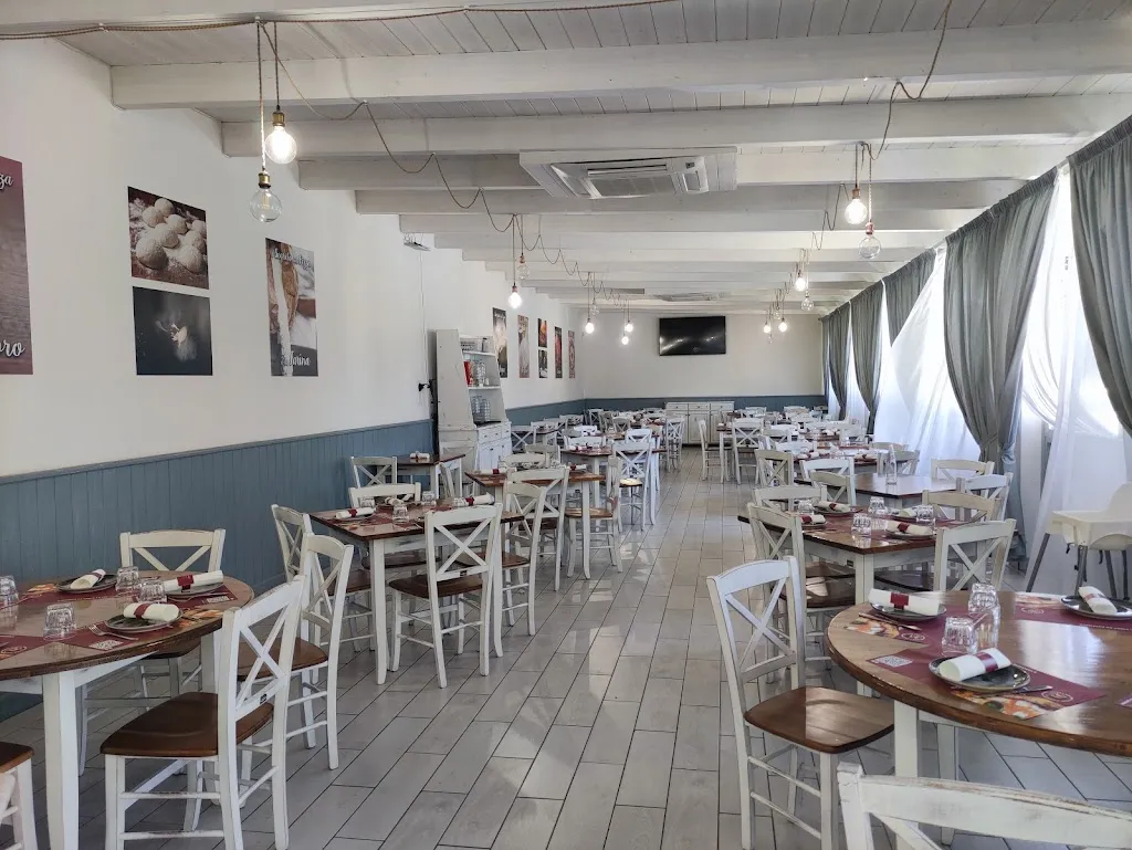 Pizzeria Verace restaurant in Chiaiano