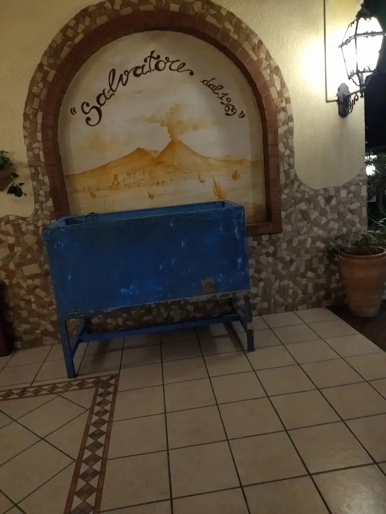 Antica Pizzeria Da Salvatore_Chiaiano_slider_image_3