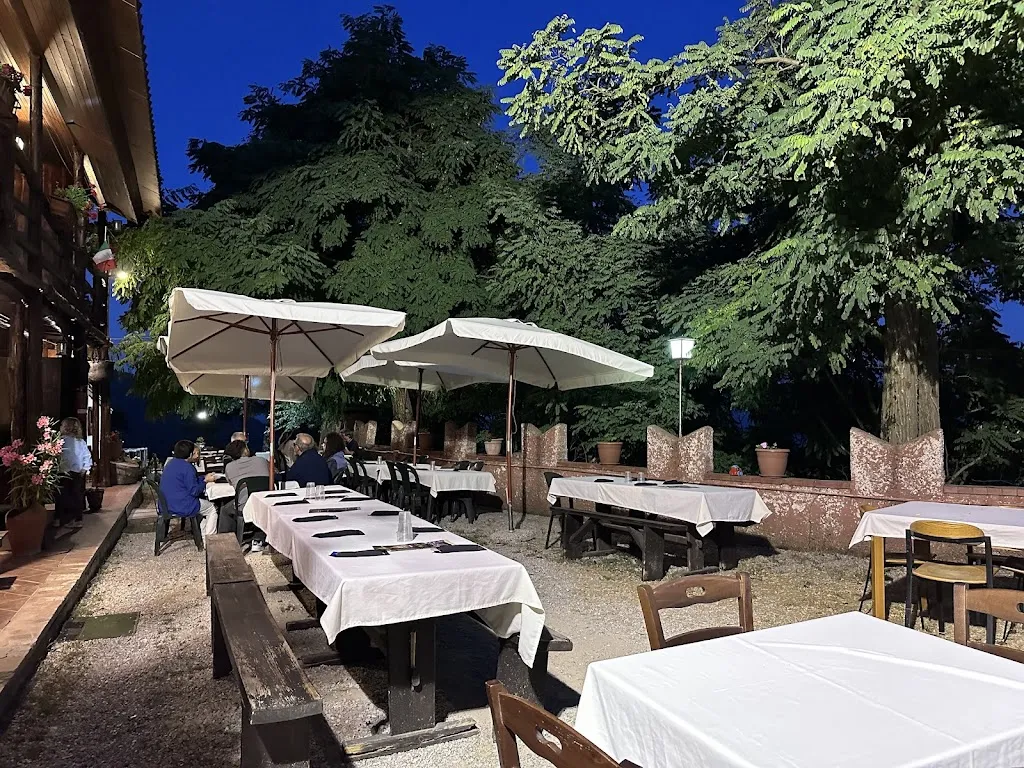 Ristorante Pizzeria La Baita restaurant in Cuccaro Vetere