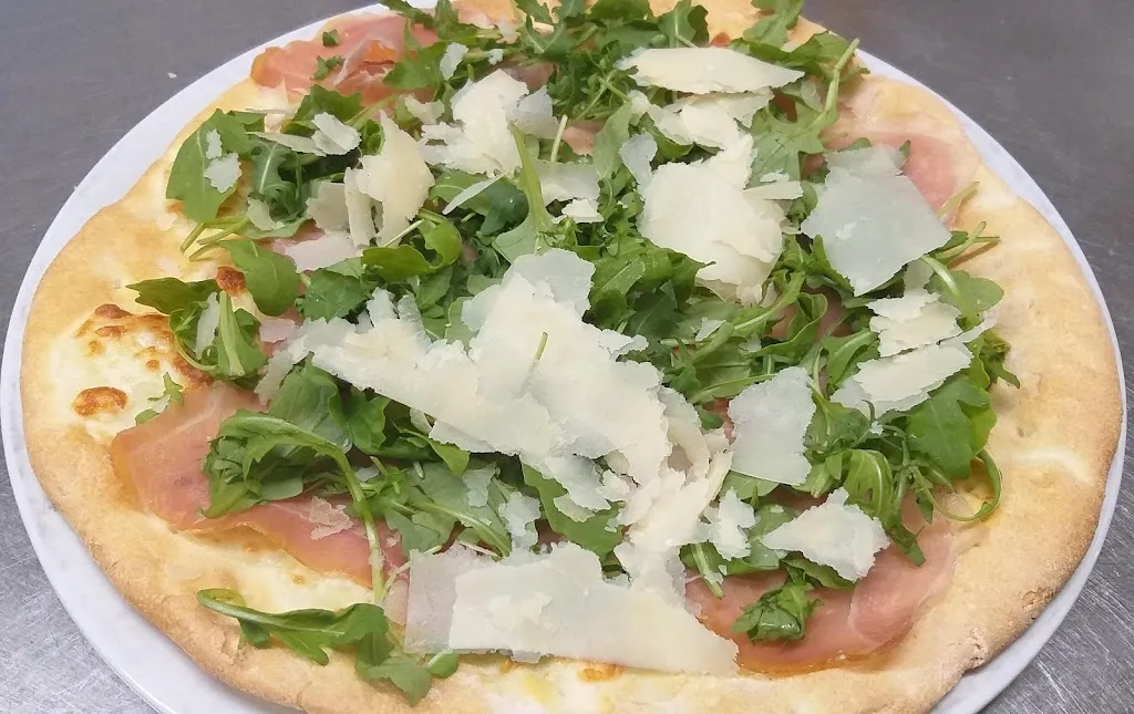 Ristorante Pizzeria Angizia_Luco dei Marsi_slider_image_3