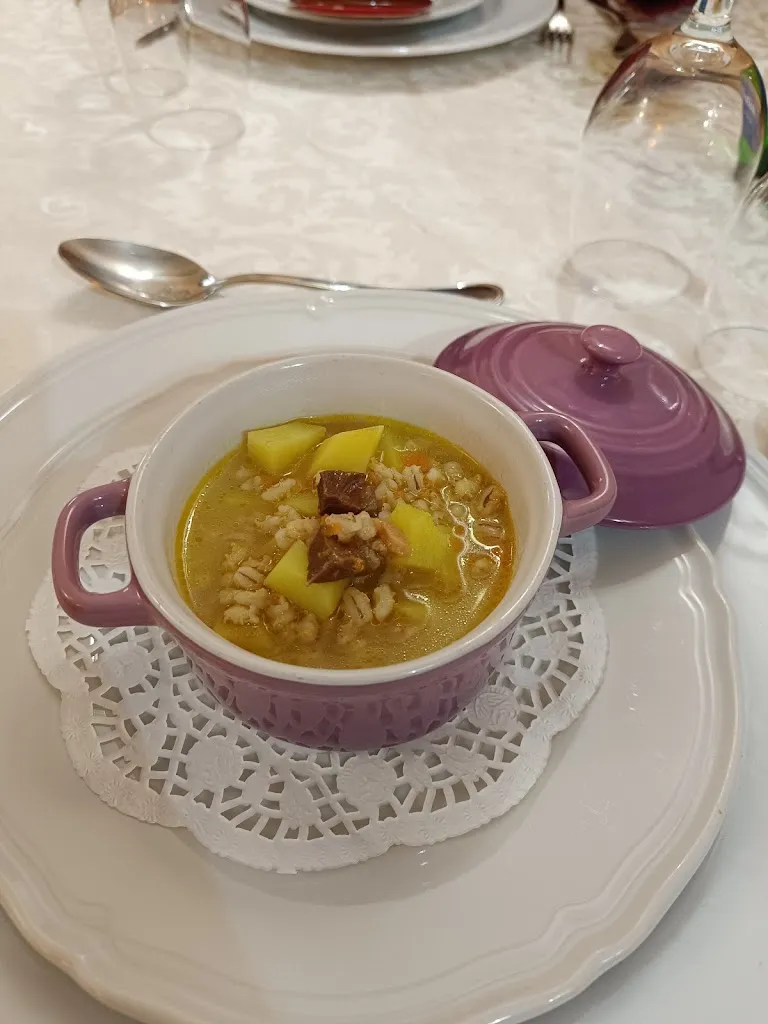 Francesca D'Angelo_Alla Corte Dei Signori_Cusano Mutri_review