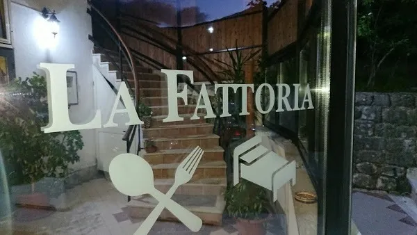 Giovanni Chiaie_LA FATTORIA_Cusano Mutri_review