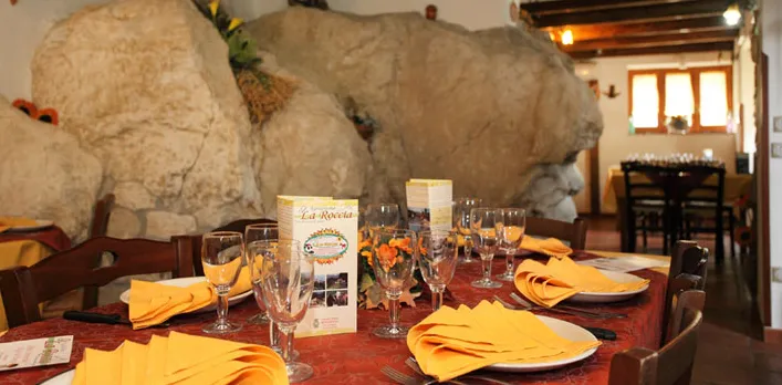 Agriturismo La Roccia_Cusano Mutri_slider_image_3