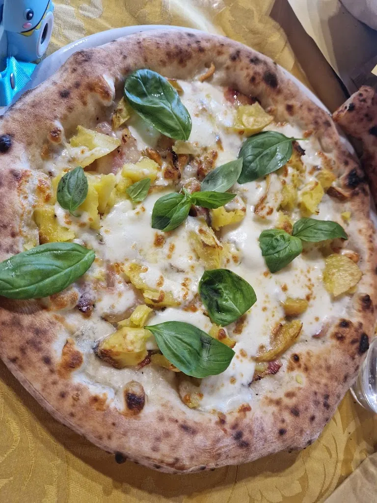 Olga Dar_Millenium Pizzeria_Cusano Mutri_review
