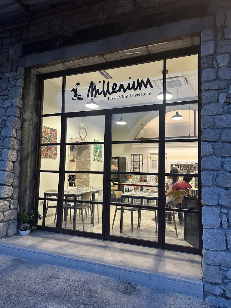 Millenium Pizzeria_Cusano Mutri_slider_image_3