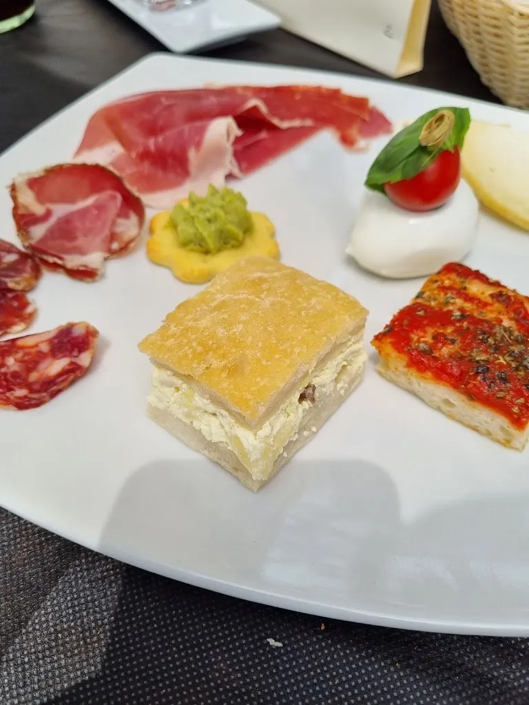 Koine Soul Food_Dugenta_slider_image_1