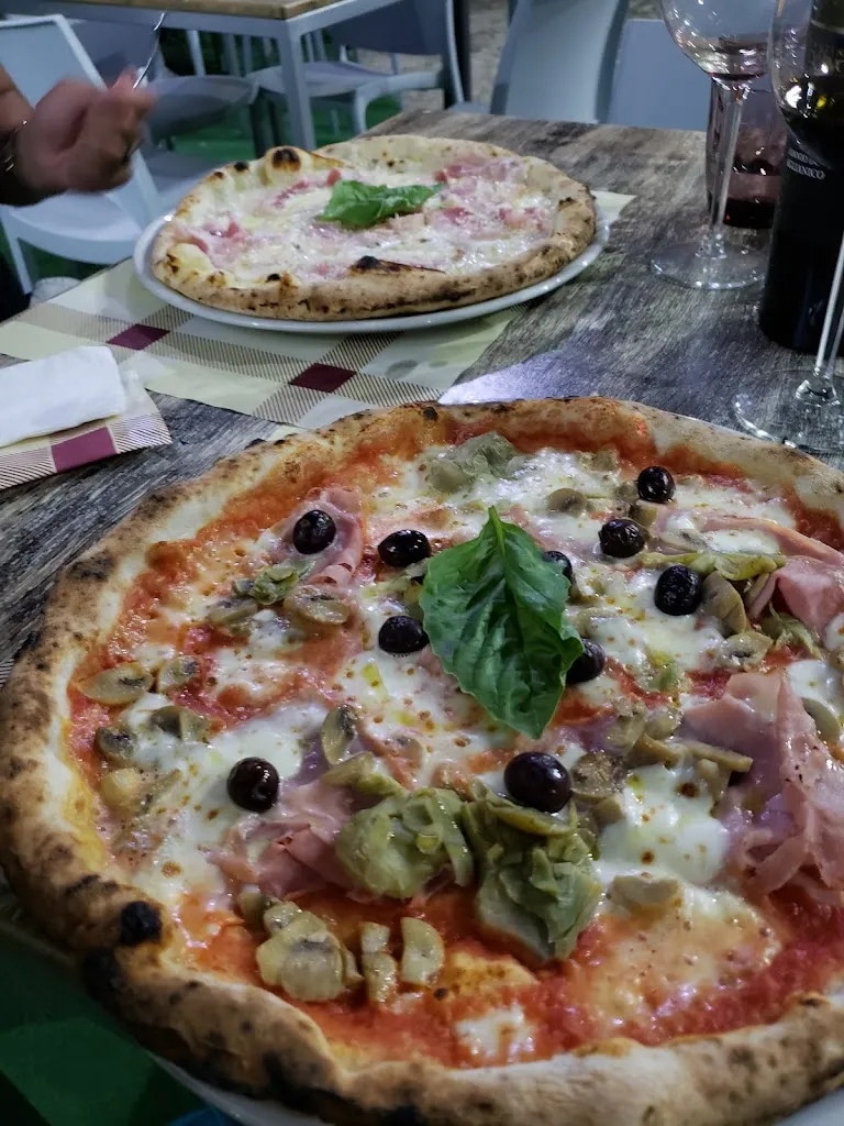 Janine Mendoza_Pizzeria La Biga_Dugenta_review