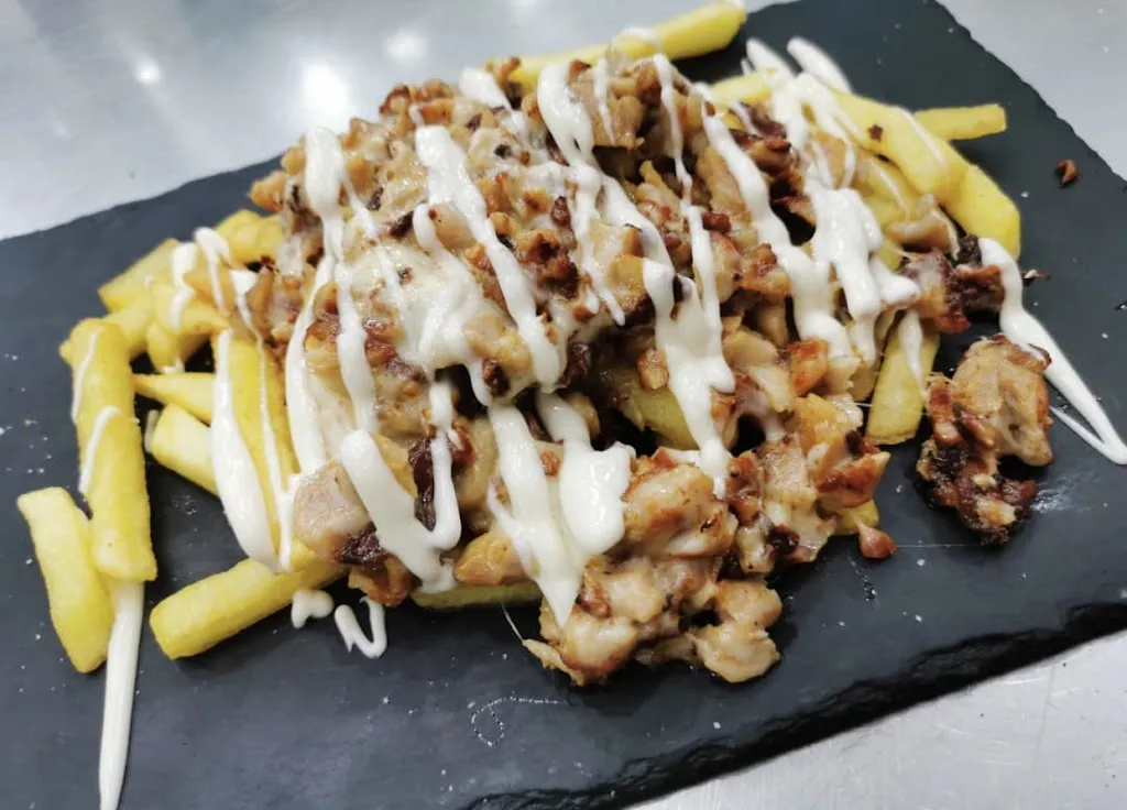 Pizzelleria Pullecenella restaurant in Crispano