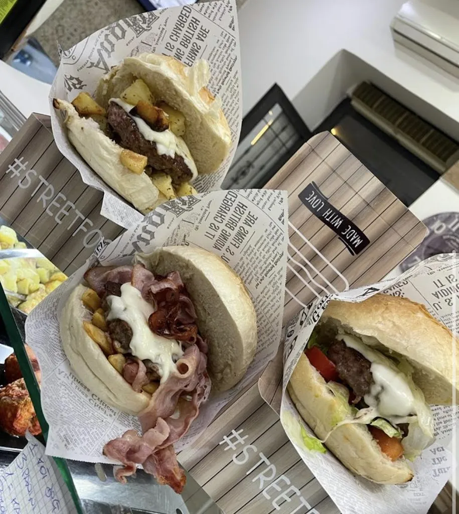 Pizzelleria Pullecenella_Crispano_slider_image_3