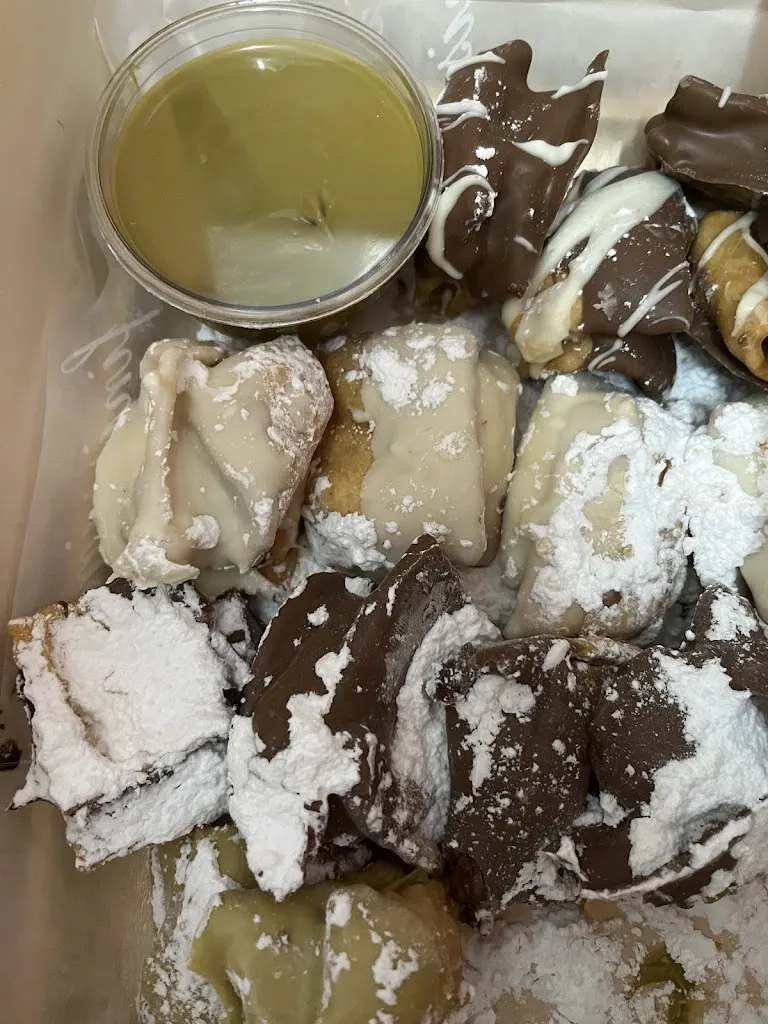 Cinzia Ferrari_Pasticceria Barra_Crispano_review