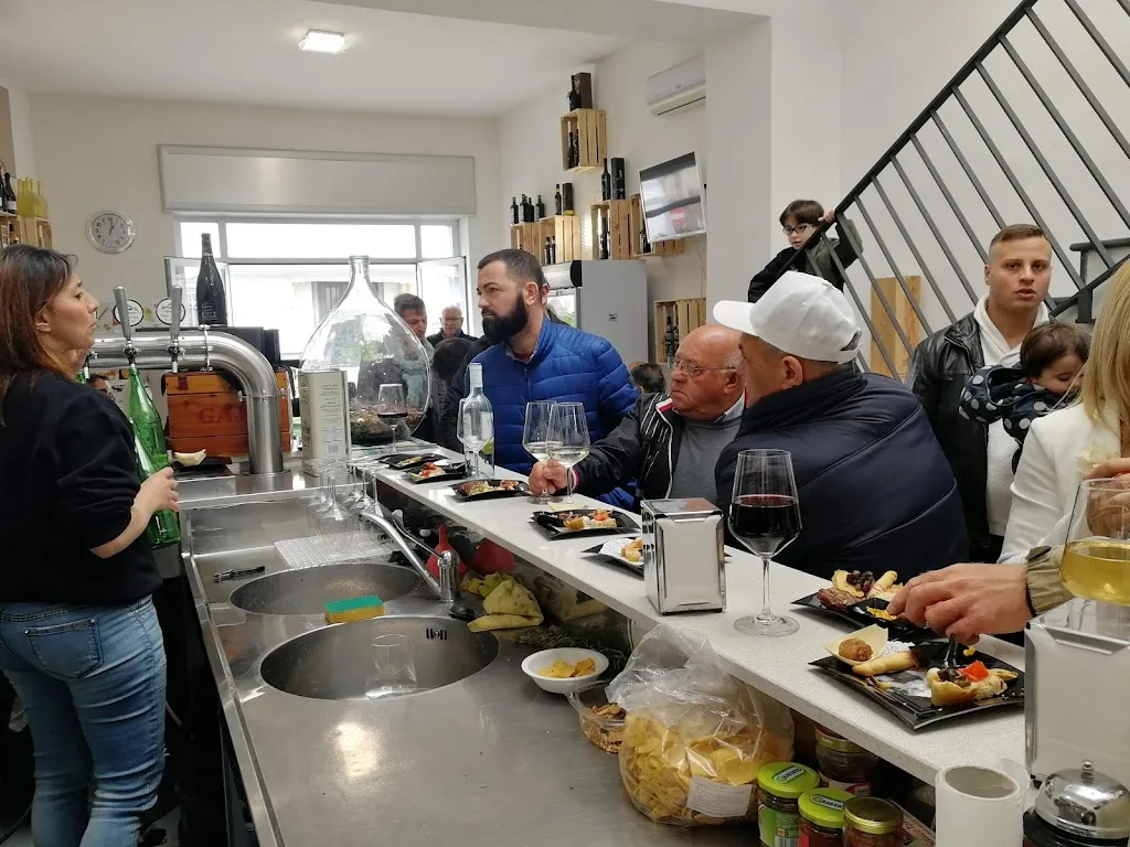 Osteria N7 restaurant in Crispano