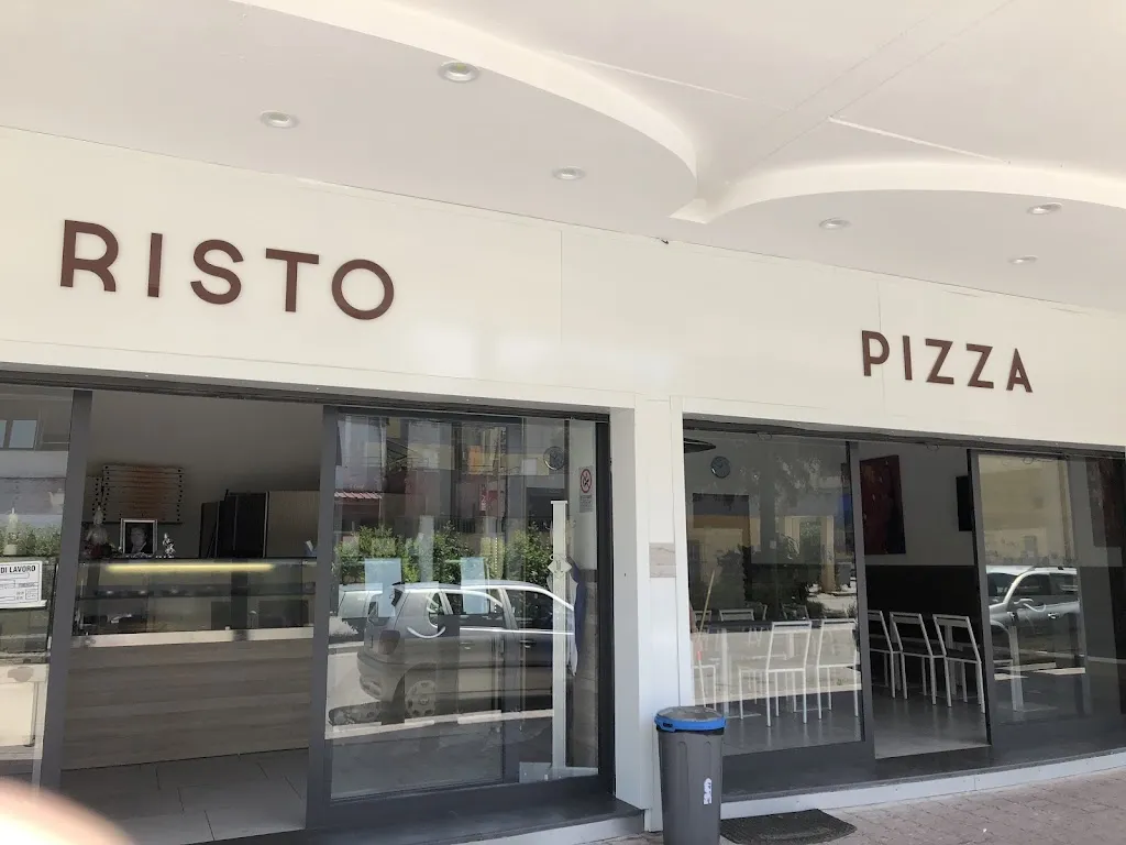 Donna Antonietta restaurant in Crispano