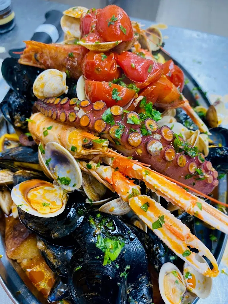 Monacone Frescheria_Crispano_slider_image_3