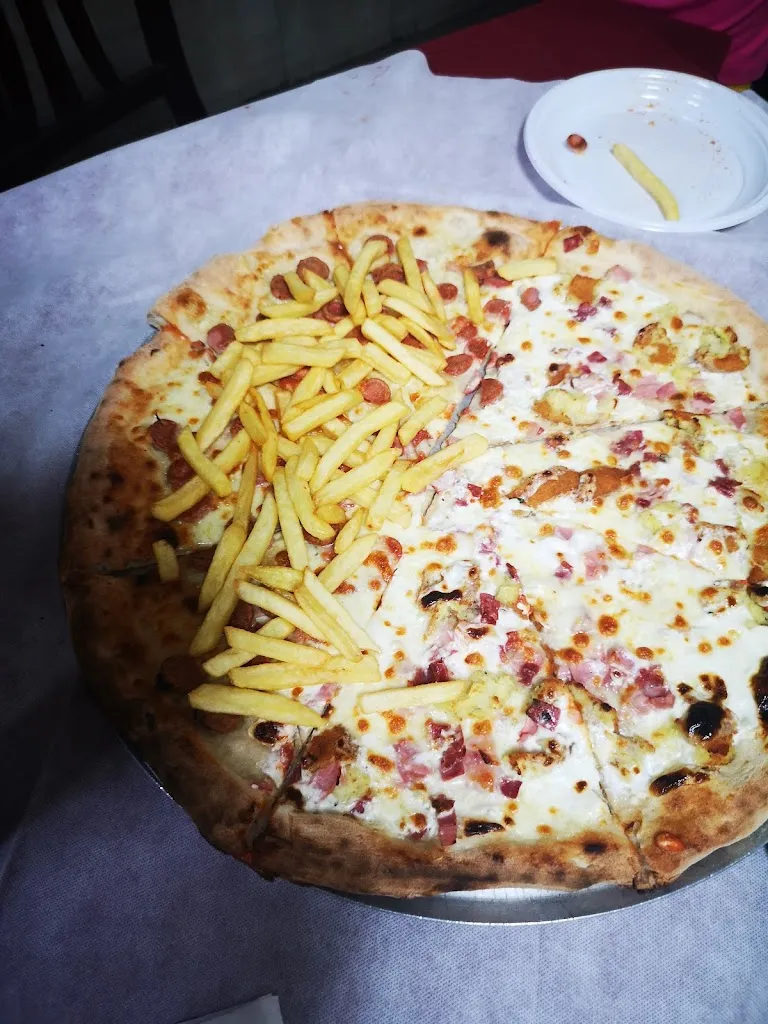 La Pizzaccia REVOLUTION_Crispano_slider_image_2