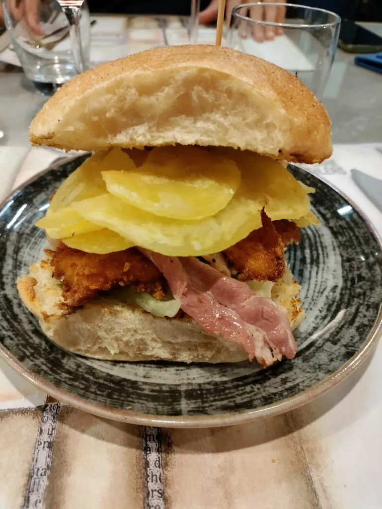 Menu_Burgeri Frattaminore_Crispano_image_5