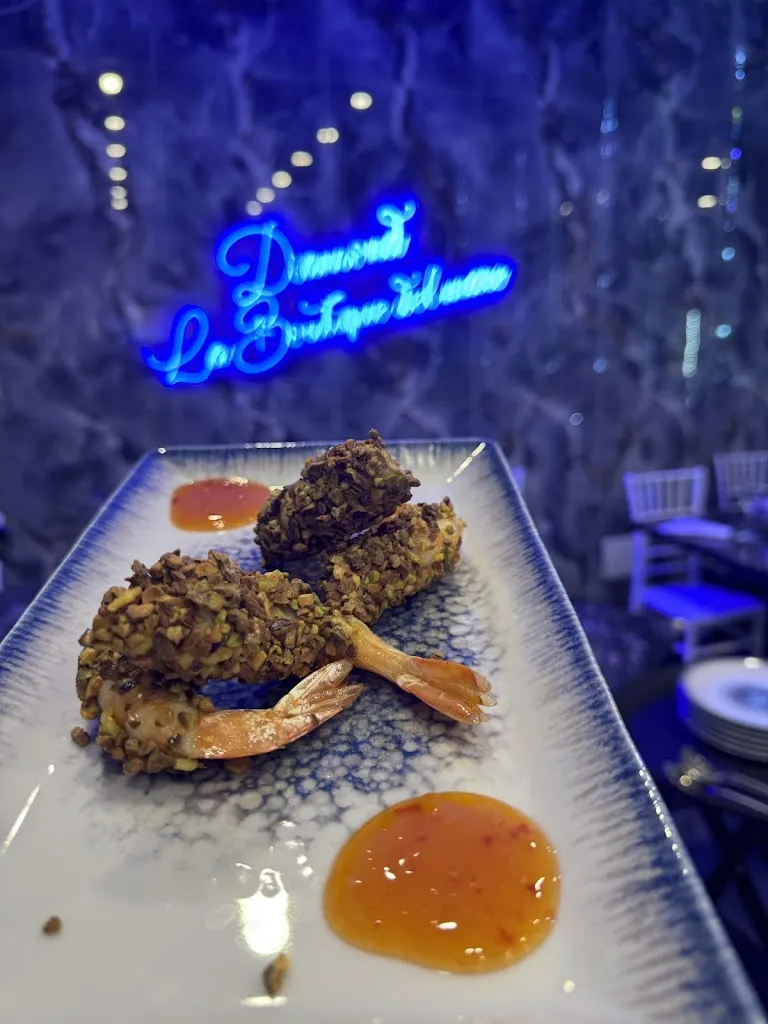 Diamond La Boutique Del Mare_Crispano_slider_image_3