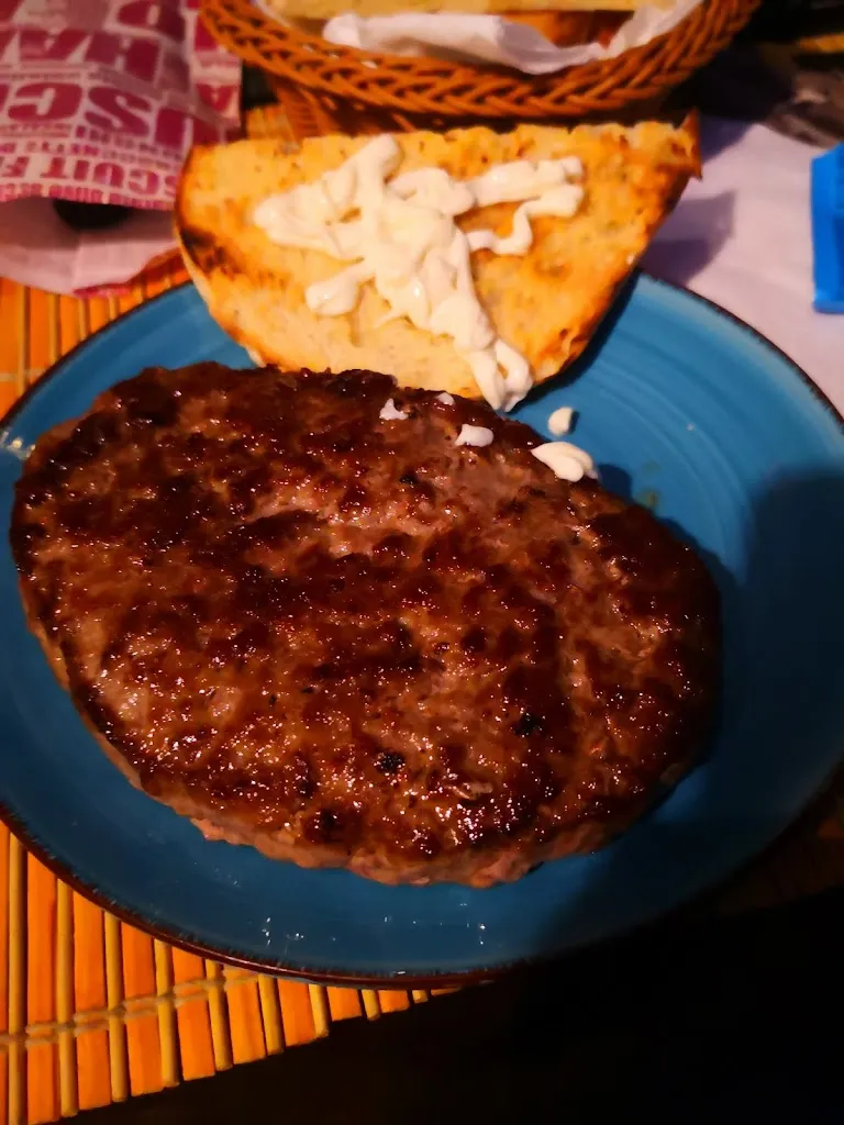 Menu_Port Emerald Fine food drink & entertainment_Crispano_image_5