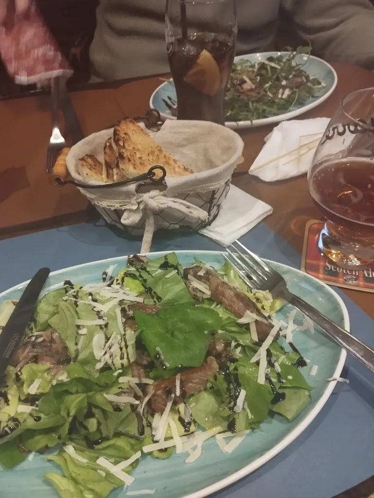 tuty fruti_Port Emerald Fine food drink & entertainment_Crispano_review