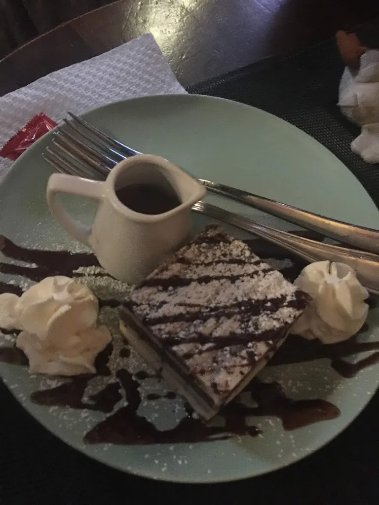 Carmelina Costanzo_Port Emerald Fine food drink & entertainment_Crispano_review