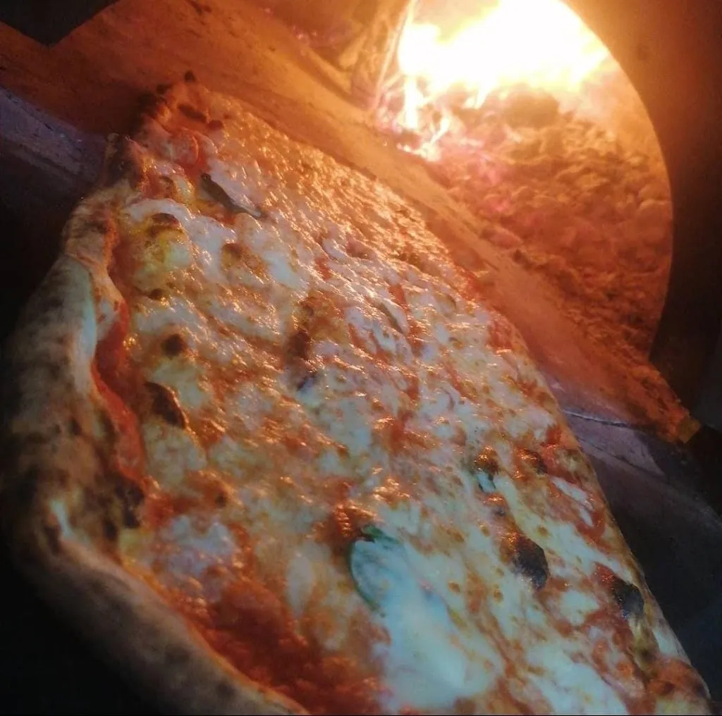 Menu_Pizzeria Da Claudio_Falciano del Massico_image_9