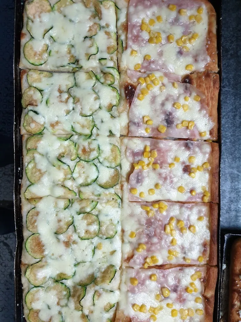 Pizzeria Azzurra_Falciano del Massico_slider_image_3