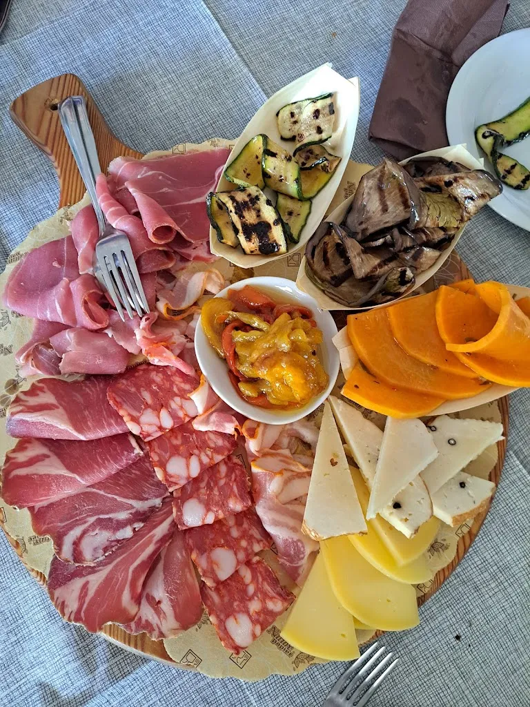 Ristorante Il Rustico - Agriturismo & Pizzeria_Felitto_slider_image_3