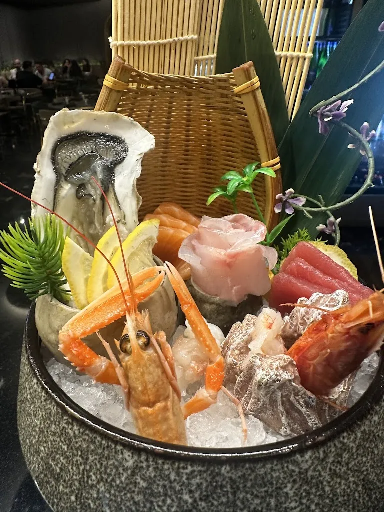 MONI SUSHI FISCIANO ALL YOU CAN EAT_Faraldo-Nocelleto_slider_image_3