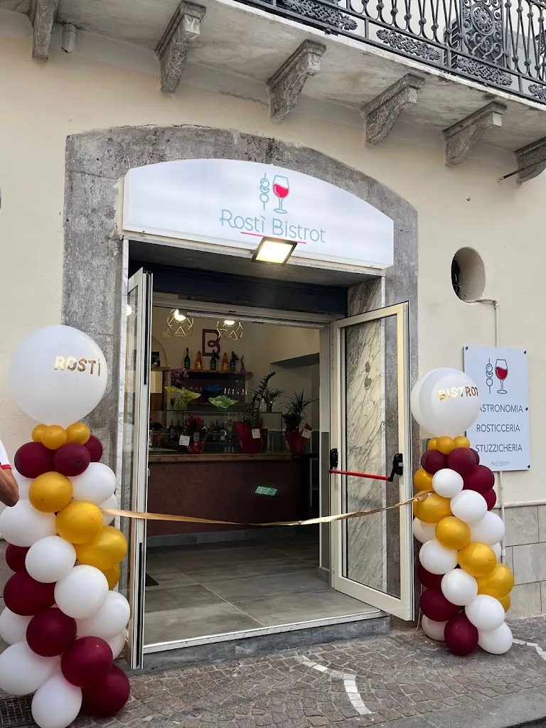 Rostì Bistrot restaurant in Faraldo-Nocelleto