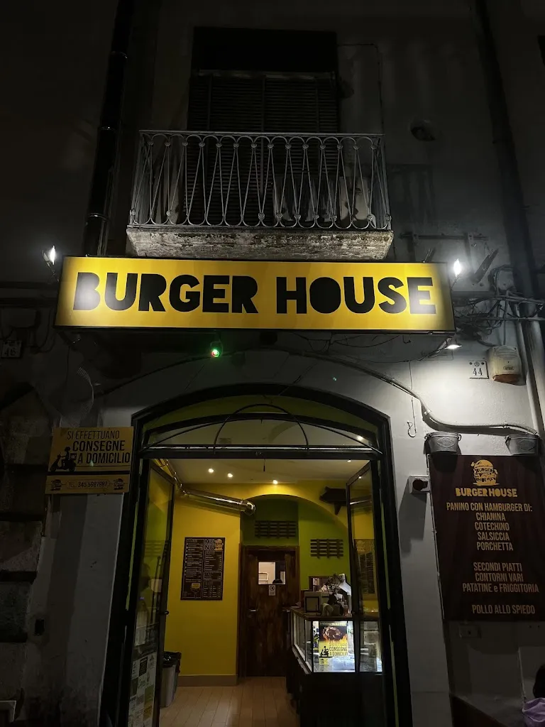 Burger House_Faraldo-Nocelleto_slider_image_3
