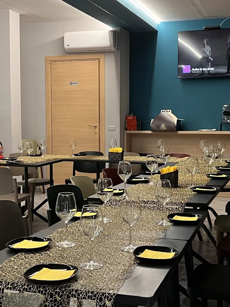 The Alchemist Lounge Bar restaurant in Foglianise