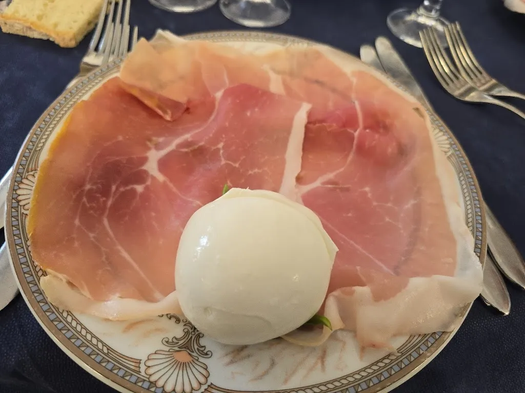 Agriristorante Le Fontanelle_Fontegreca_slider_image_3