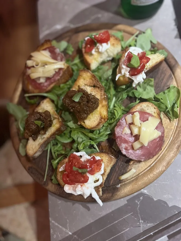 Armando Mirra_Il Calice Rosso_Fontanarosa_review