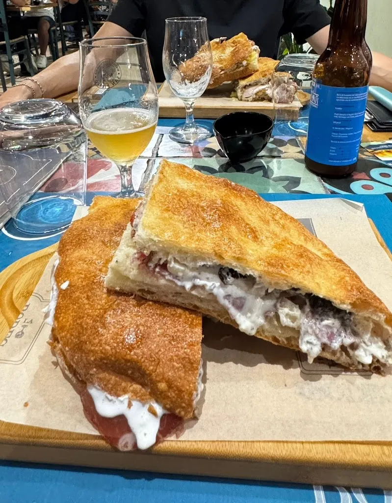 Elio Calderone_La Bodega Schiacciata e Vino_Forchia_review