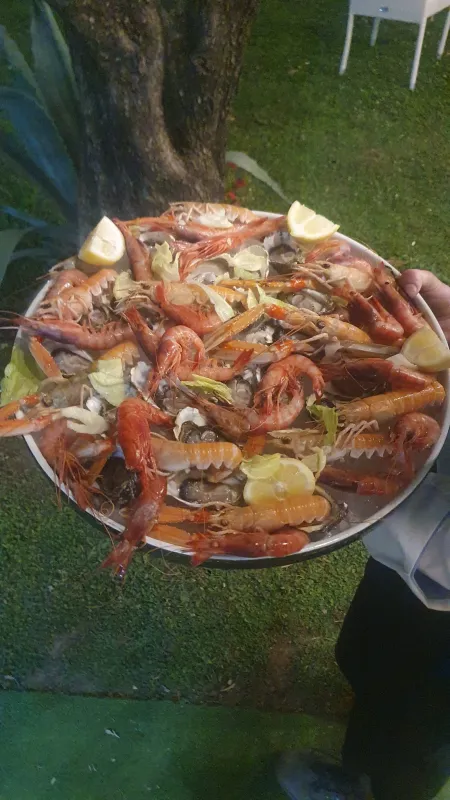 Giardino Fucci Saccavino Braceria Ristopescheria_Forchia_slider_image_3