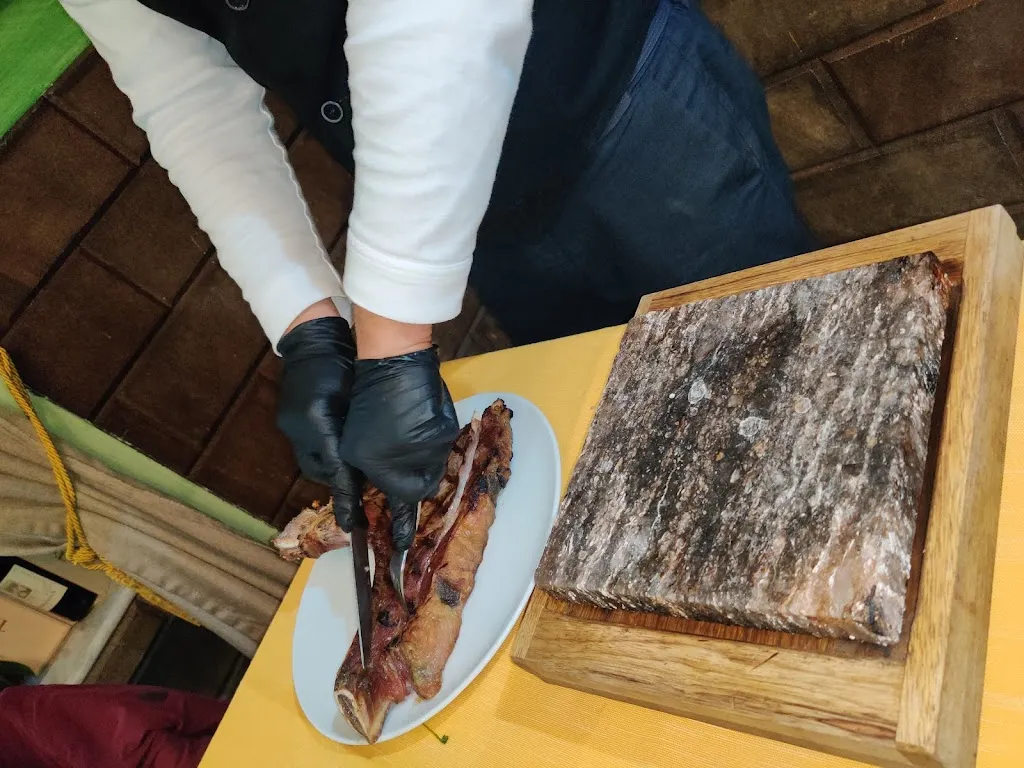 Lamar D_La Vecchia Casa_Forino_review