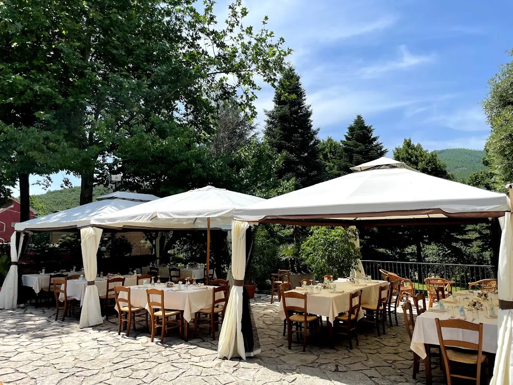 Tenuta Montelaura Agri-Braceria restaurant in Forino