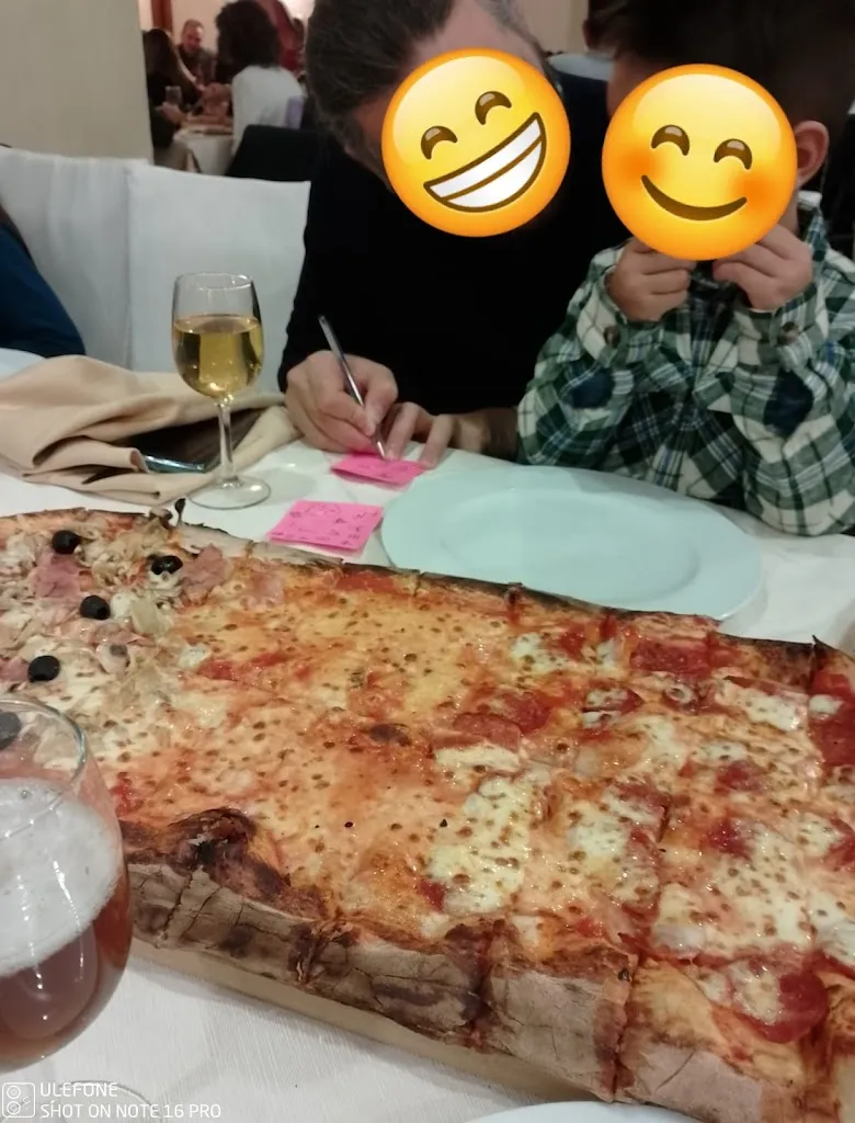 Desi Vetrone_Il Grottino (Fragneto Monforte) - Ristorante, Pizzeria, Hotel_Fragneto Monforte_review