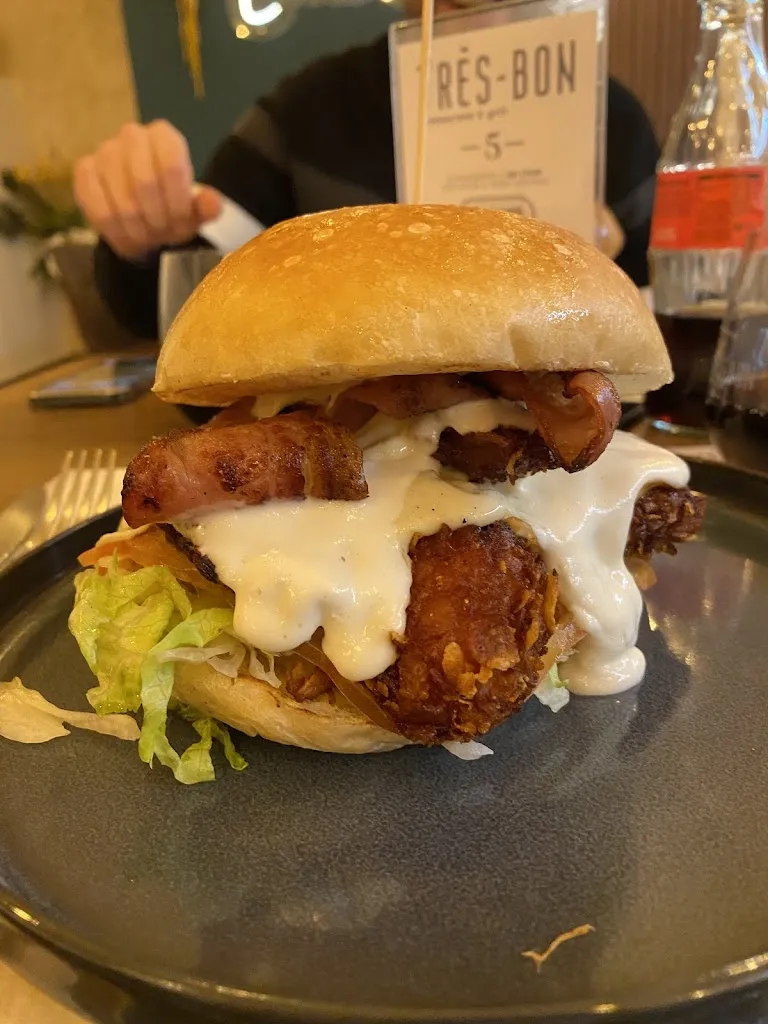 Très Bon Ristorante Grill_Frignano_slider_image_3