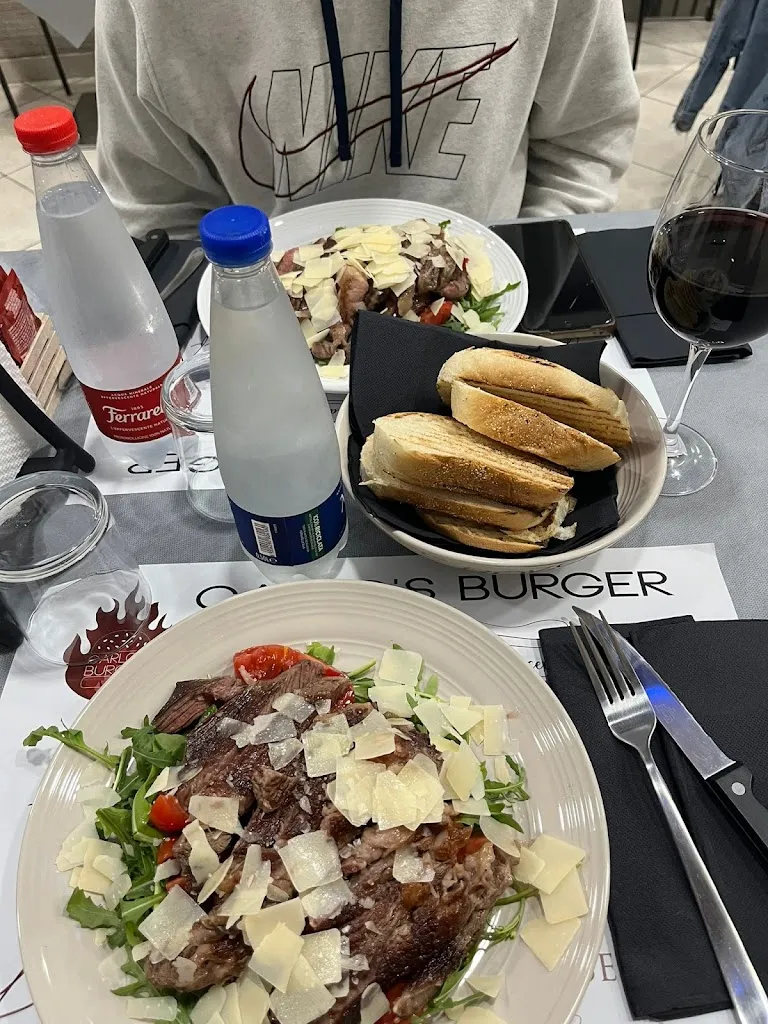 Menu_Carlo's Burger hamburgeria & braceria_Frignano_image_1