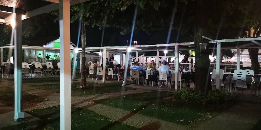 Gioeleuno Gioele_Complesso Eden Ristorante Pizzeria Caserta_Frignano_review