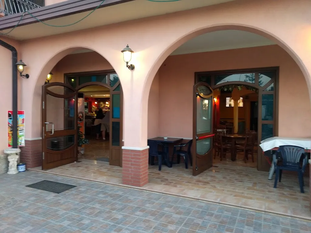 L'Anphora_Frigento_slider_image_1