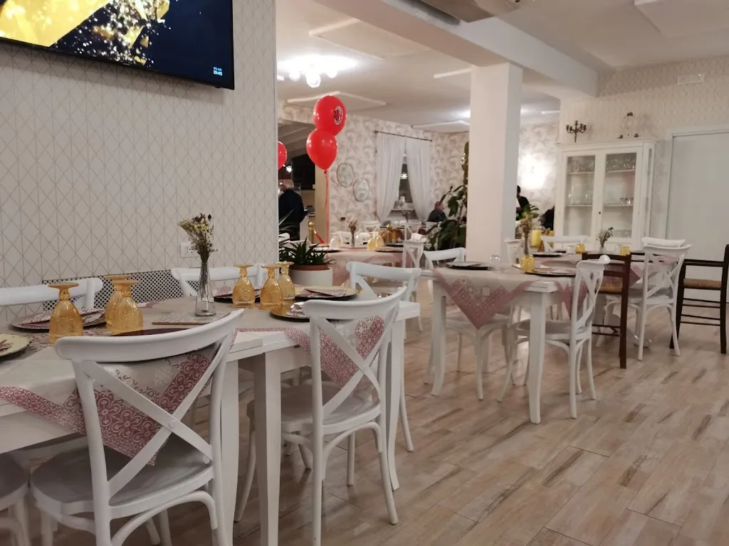 Ristorante Lo Zodiaco restaurant in Massa d'Albe-Corona