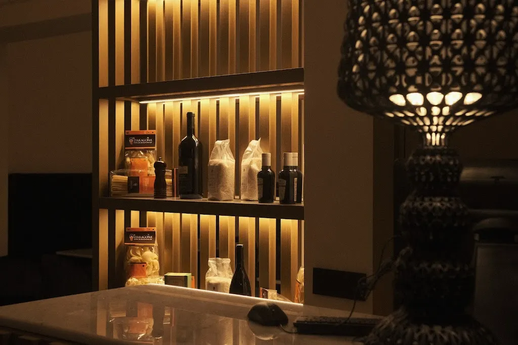 Contemporary Restaurant Deposit0 restaurant in Faiano