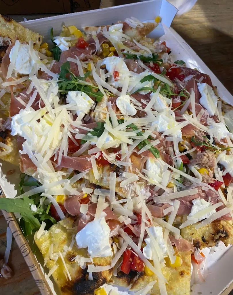 Pizzeria OperaKm0 di Domenico Del Giudice_Faiano_slider_image_3