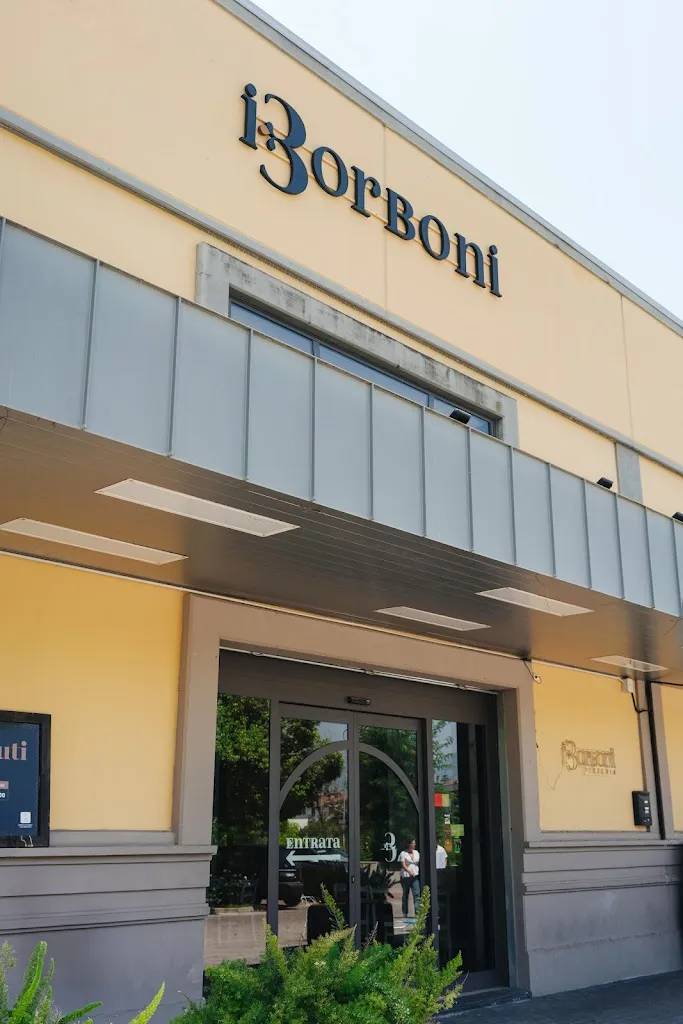 I Borboni Pizzeria restaurant in Faiano