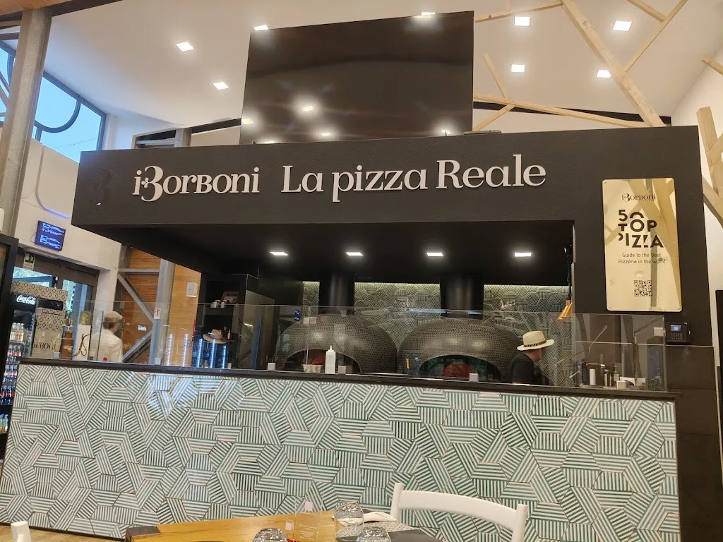I Borboni Pizzeria_Faiano_slider_image_3