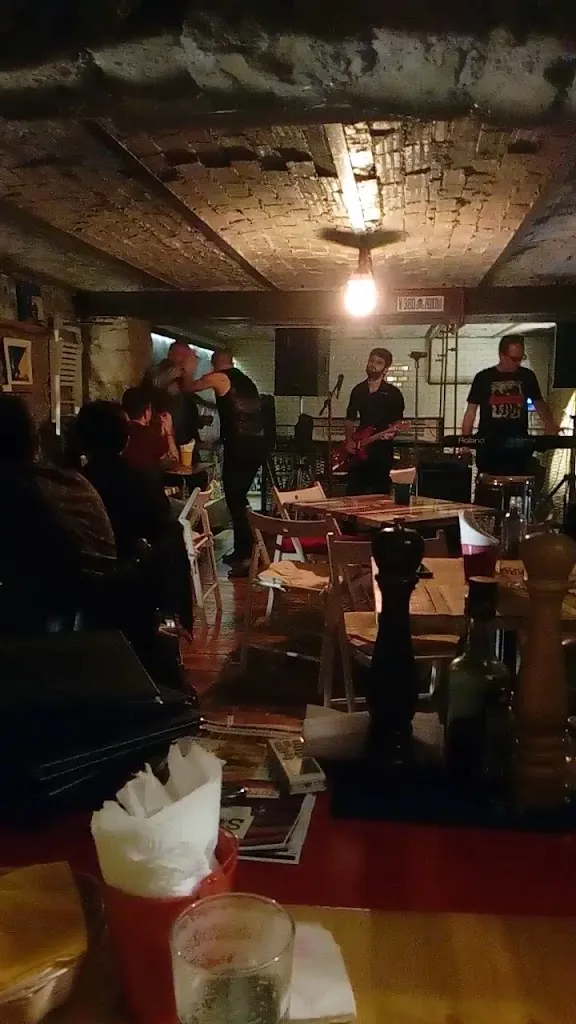 Sober Public House_Faiano_slider_image_2