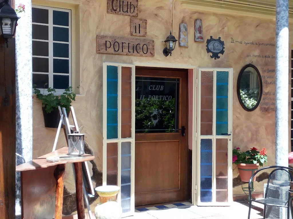 Ristorante il Portico restaurant in Faiano