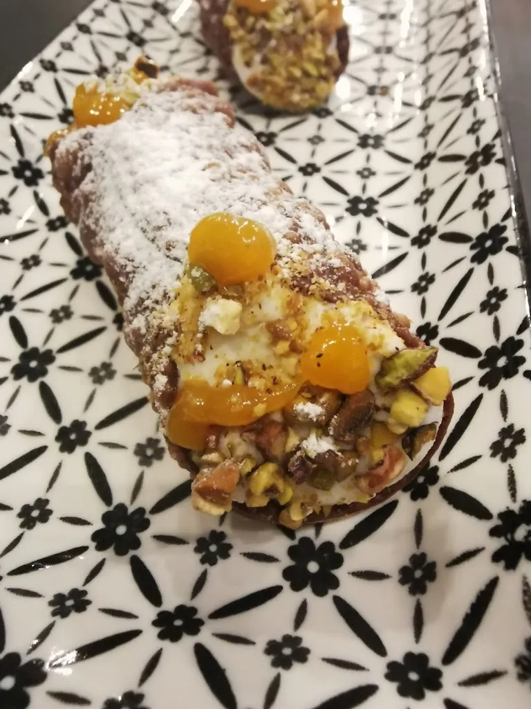 Alessia Bellomo_Decanta_Gesualdo_review